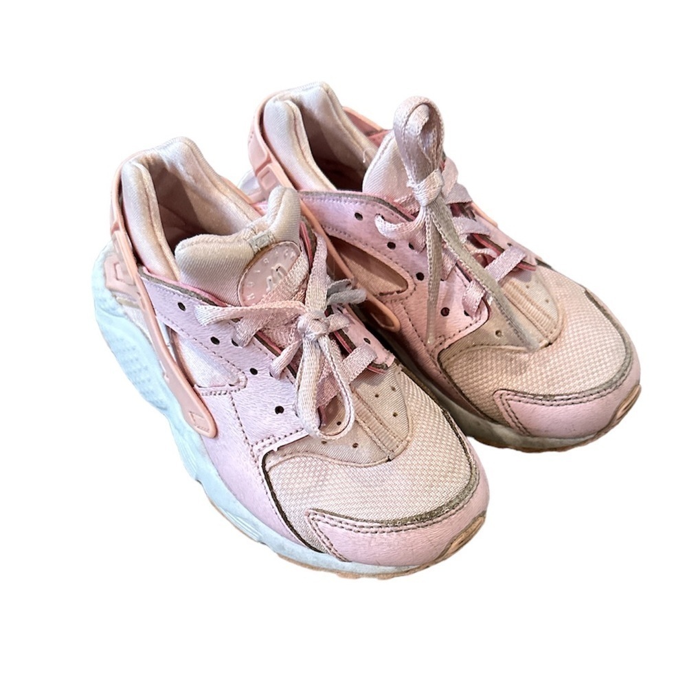 Nike Kids Sneakers in Pink and White